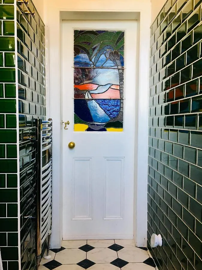 Good Times Edinburgh Elm Row City Centre Apartment
